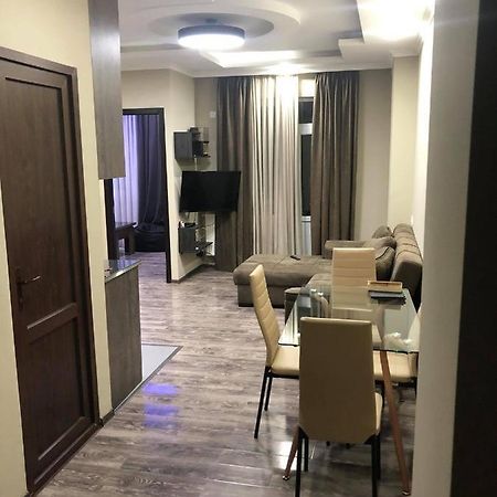 George-Groups Apartment Kutaisi Exterior photo